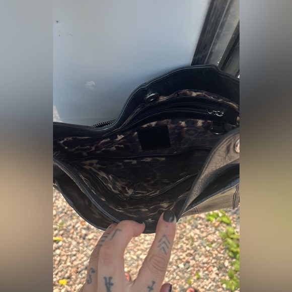 Grace Adele Leather Bag + Leather Handbag - Picture 4 of 6